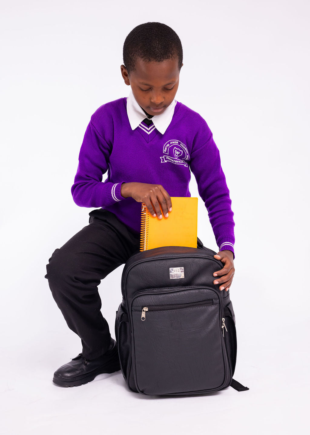 Denri Pioneer Antitheft Backpack fits up to 15.5-inch laptop, document sleeve, heavy duty bag for school, work, travel