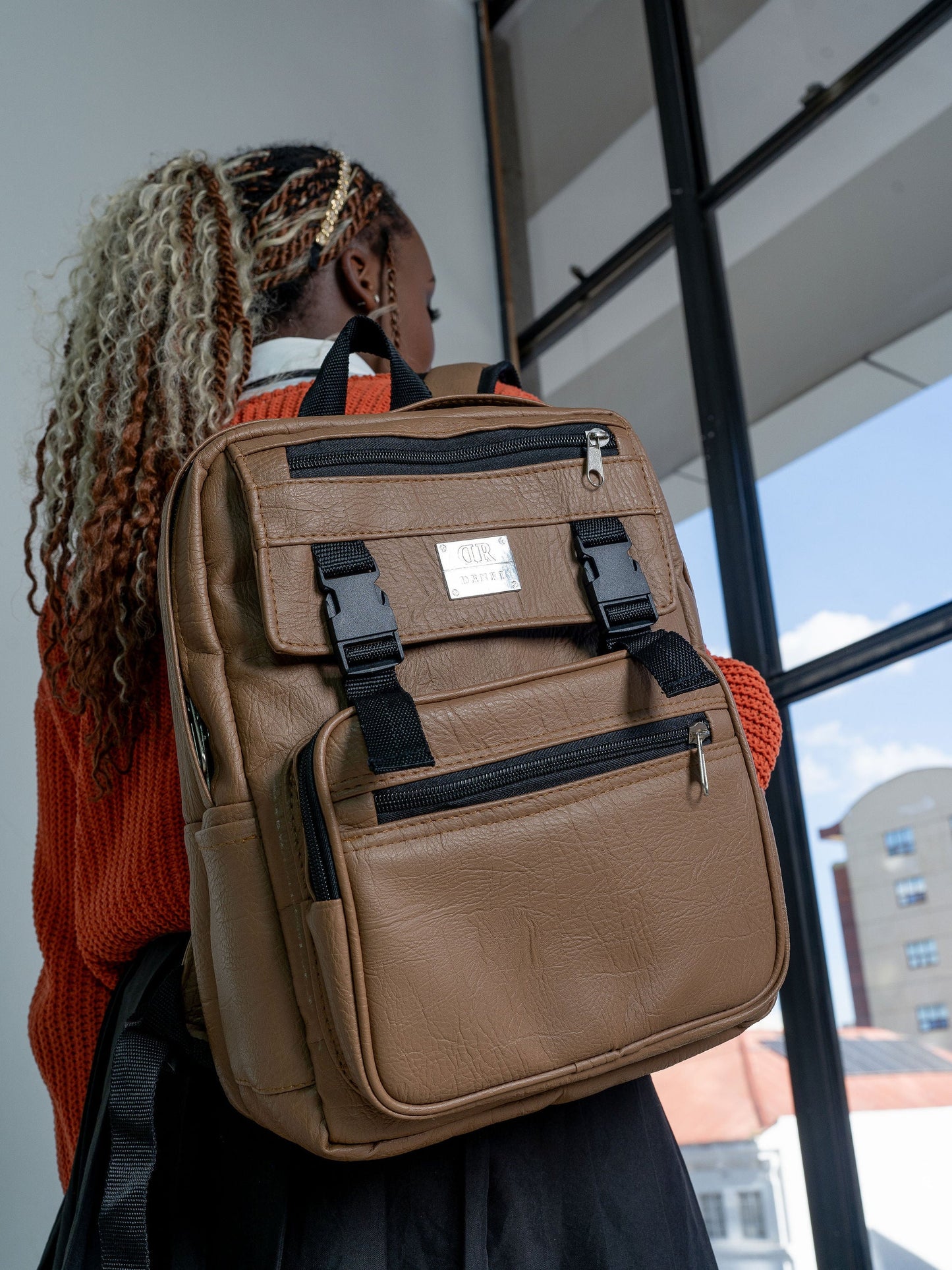 Denri Spark Backpack – High-Capacity School Backpack for Kids & Teens with 14-Inch Laptop Compartment